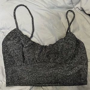 xs cropped target shirt